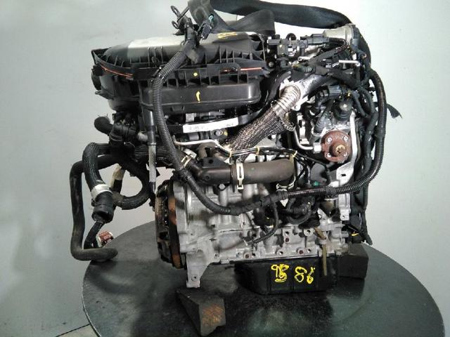 Silnik w komplecie 8HR PEUGEOT