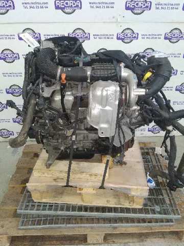 Silnik w komplecie 8HR PEUGEOT