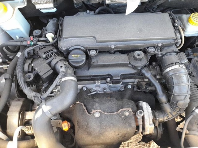 Silnik w komplecie 8HS PEUGEOT