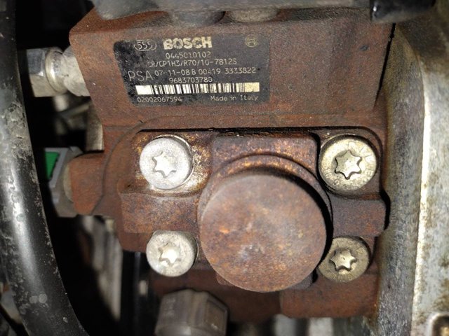 Silnik w komplecie 8HS PEUGEOT