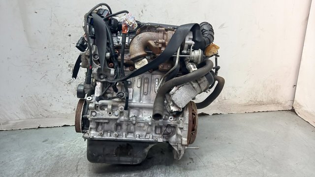 Silnik w komplecie 8HS PEUGEOT