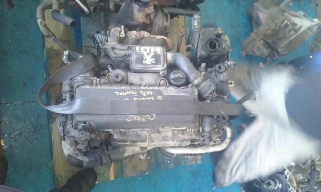 Silnik w komplecie 8HZ PEUGEOT
