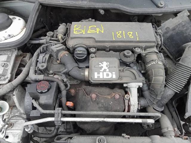 Silnik w komplecie 8HZ PEUGEOT