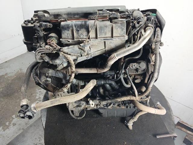 Silnik w komplecie 8HZ PEUGEOT