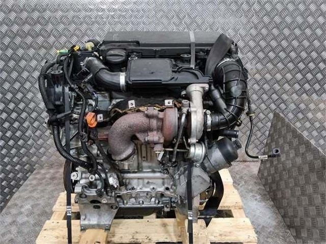 Silnik w komplecie 8HZ PEUGEOT