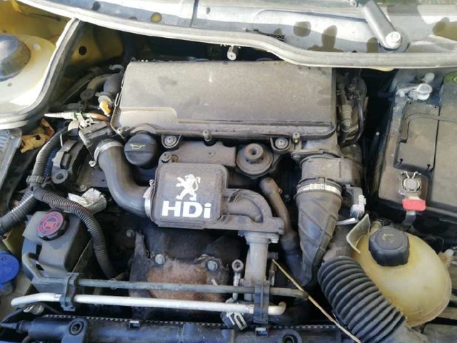 Silnik w komplecie 8HZ PEUGEOT