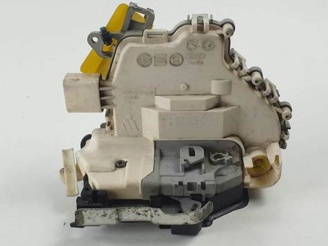 Zamek drzwi przednich lewych 8J1837015C VAG