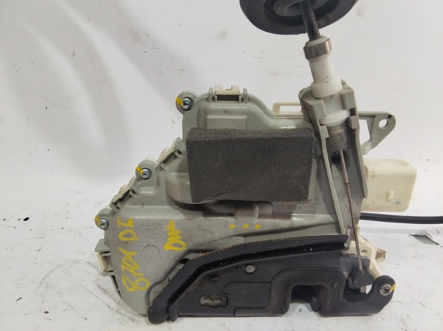 Zamek drzwi przednich lewych 8J1837015C VAG