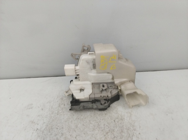8J1837015F VAG