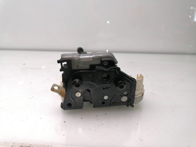 8J1837015F VAG
