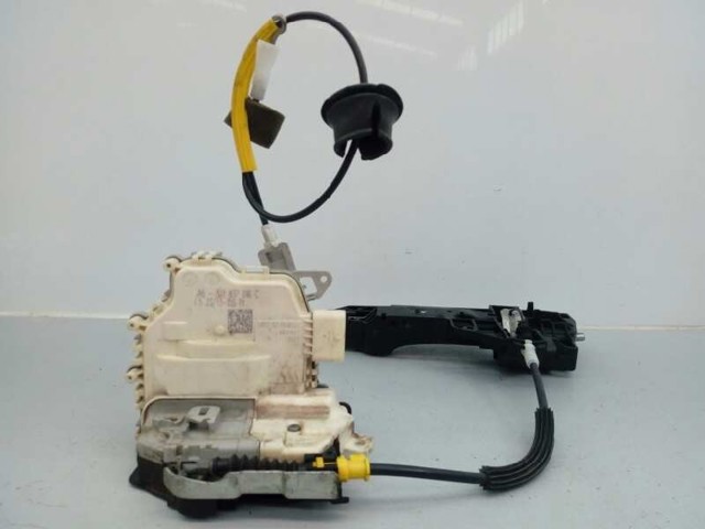 Zamek drzwi przednich prawych 8J1837016C VAG