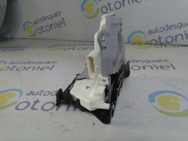 8J1837016C VAG