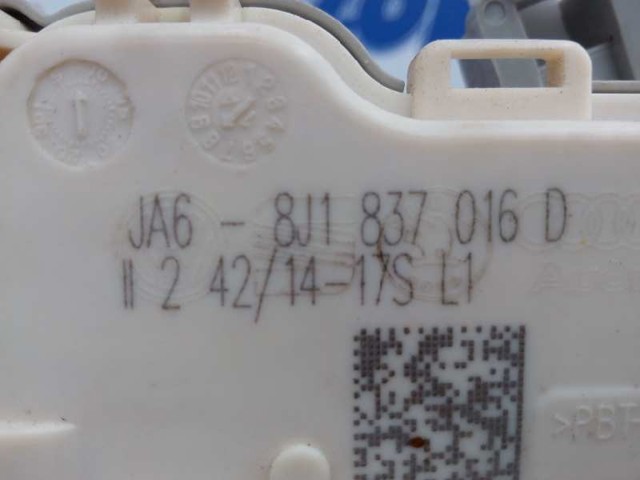 8J1837016D VAG