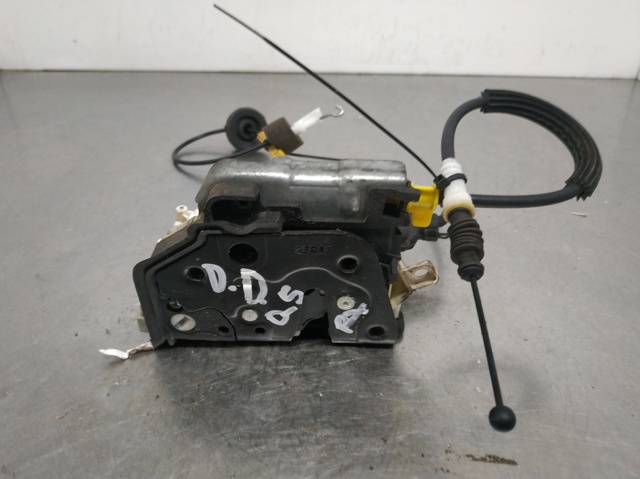 Zamek drzwi przednich prawych 8J1837016F VAG