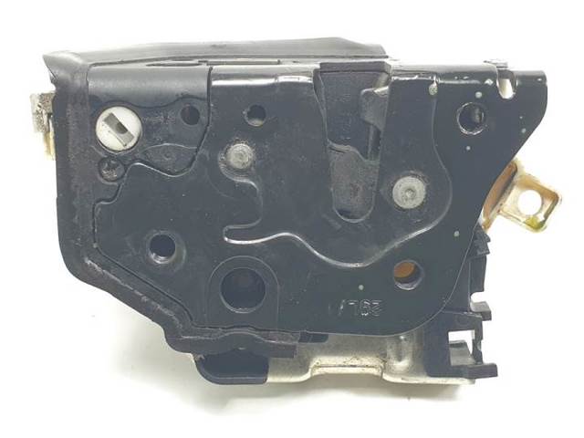 8J2837015C VAG