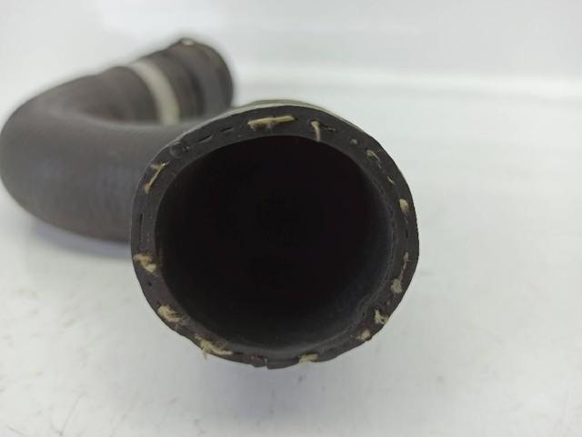 Przewód (króciec) chłodnicy górny Audi A4 8K2