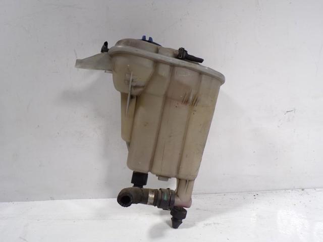 Zbiorniczek wyrównawczy układu chłodzenia 8K0121403G VAG