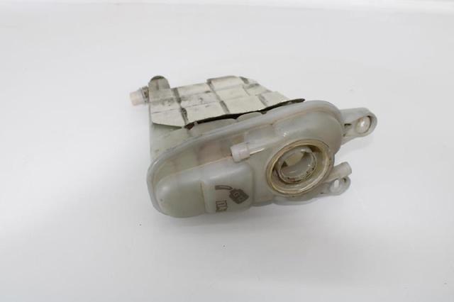 Zbiorniczek wyrównawczy układu chłodzenia 8K0121405P VAG