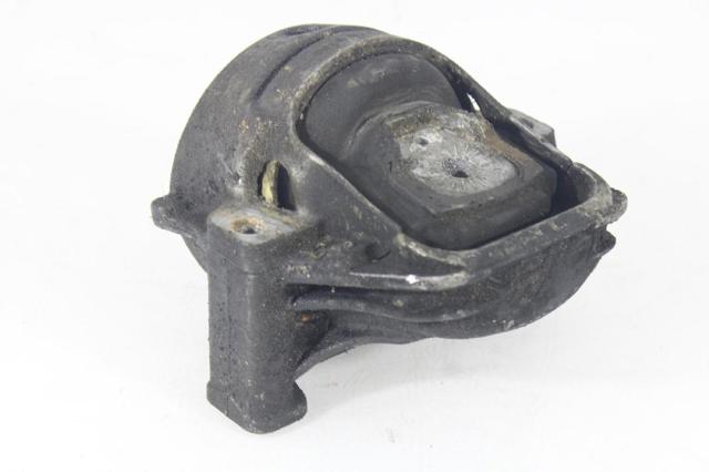 Poduszka (podpora) silnika lewa 8K0199381 VAG