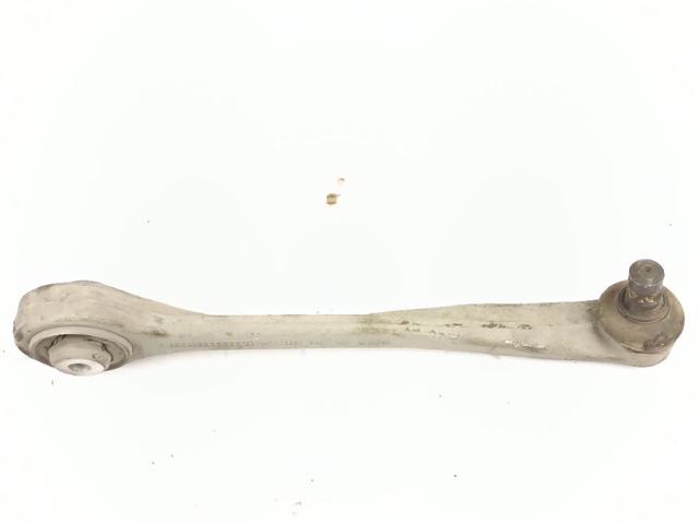 Wahacz zawieszenia przedniego prawy górny 8K0407510A VAG