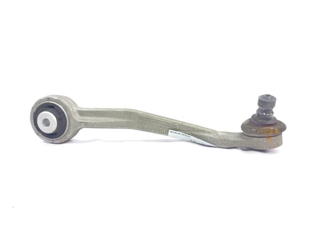 Wahacz zawieszenia przedniego prawy górny 8K0407510A VAG