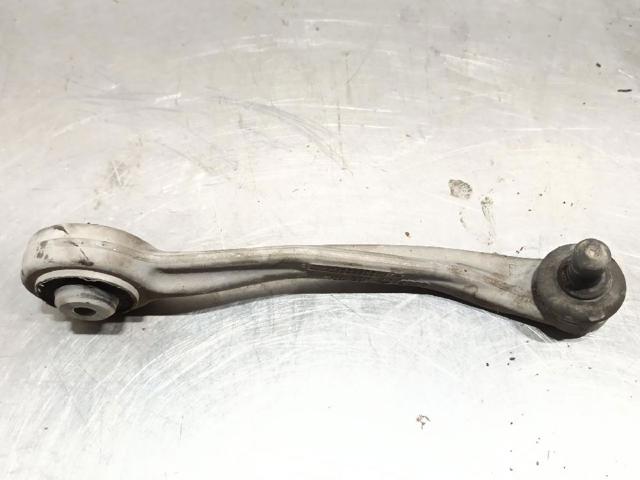 Wahacz zawieszenia przedniego prawy górny 8K0407510A VAG