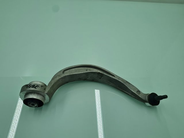 8K0407695F VAG