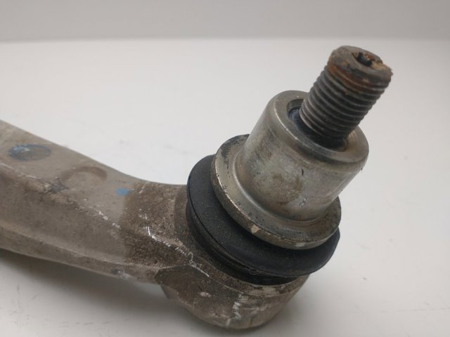 8K0407695F VAG