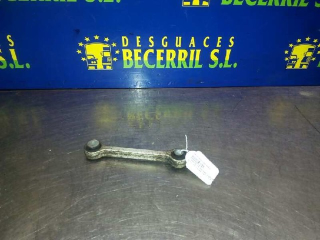 Łącznik stabilizatora przedniego 8K0411317C VAG