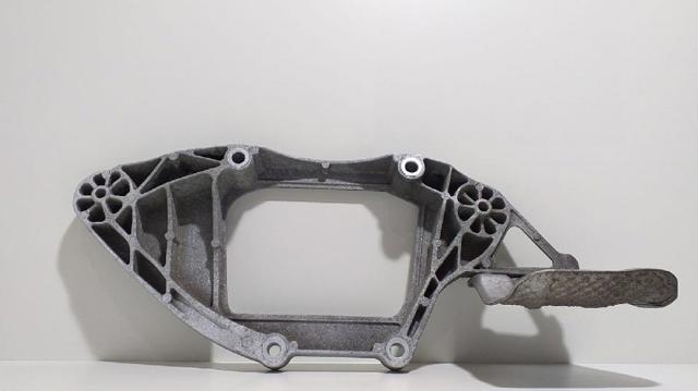 Wspornik (trawers) tylnego reduktora przedni 8K0599287G VAG