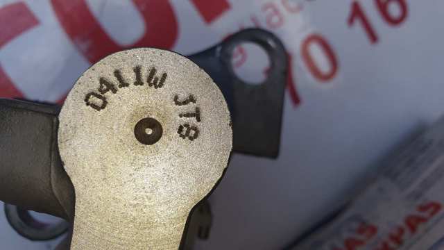 Zbiorniczek głównego cylindra hamulcowego (płynu hamulcowego) 8K0611301A VAG