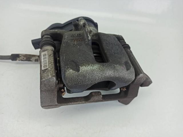 8K0615404E VAG