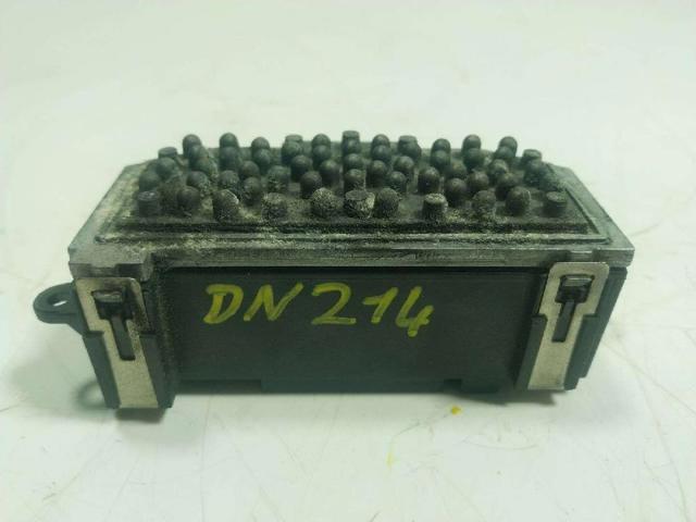 Rezystor wentylatora nagrzewnicy (ogrzewacza kabiny) 8K0820521B VAG