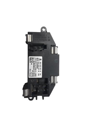 Rezystor wentylatora nagrzewnicy (ogrzewacza kabiny) 8K0820521B VAG