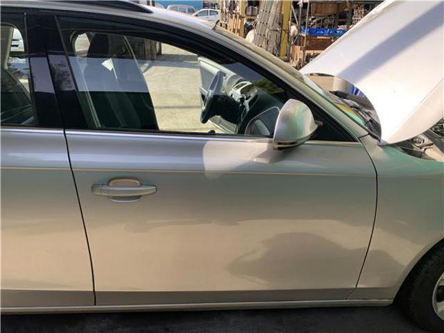 Drzwi przednie prawe 8K0831052J VAG