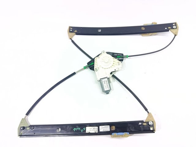 Mechanizm podnoszenia szyby drzwi przednich lewych 8K0837461 VAG