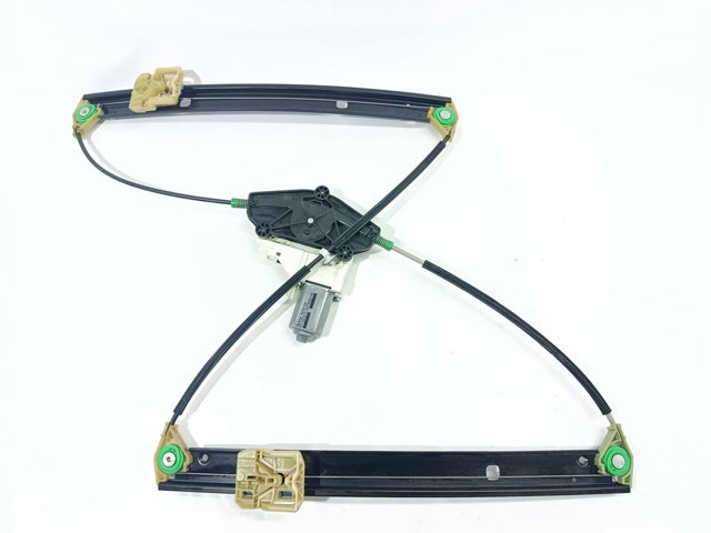 Mechanizm podnoszenia szyby drzwi przednich lewych 8K0837461 VAG
