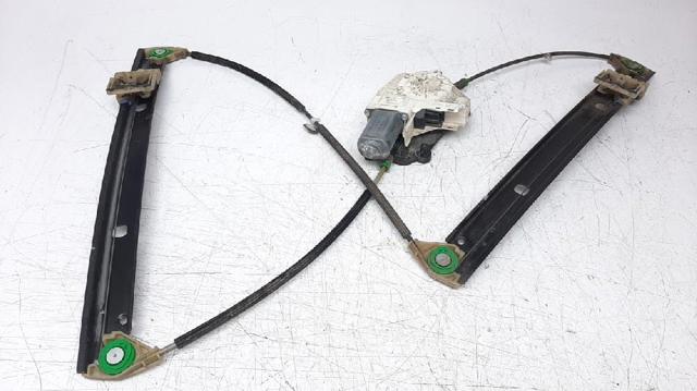 Mechanizm podnoszenia szyby drzwi przednich lewych 8K0837461 VAG