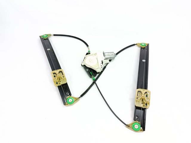 Mechanizm podnoszenia szyby drzwi przednich prawych 8K0837462 VAG