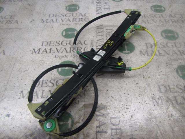 Mechanizm podnoszenia szyby drzwi przednich prawych 8K0837462A VAG