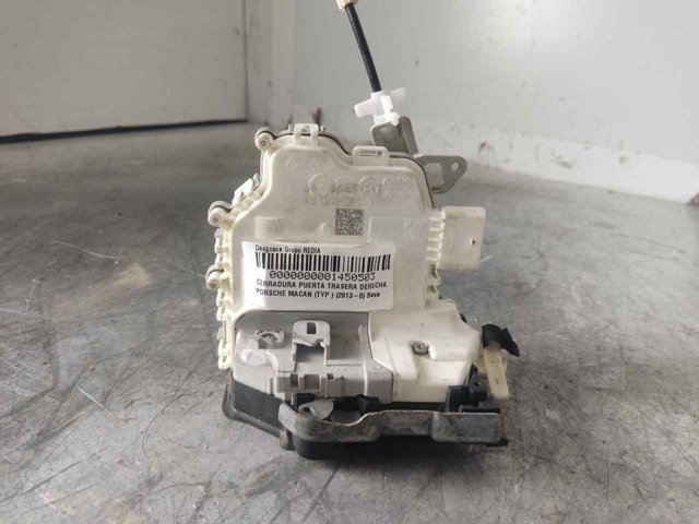 Zamek drzwi tylnych prawych 8K0839016F PORSCHE