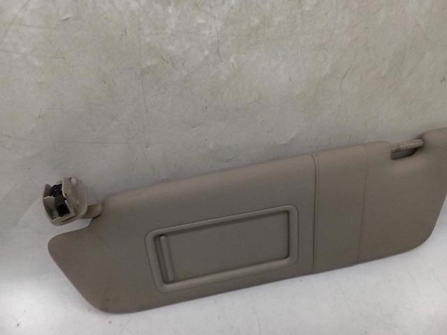 Osłona przeciwsłoneczna 8K0857551 VAG