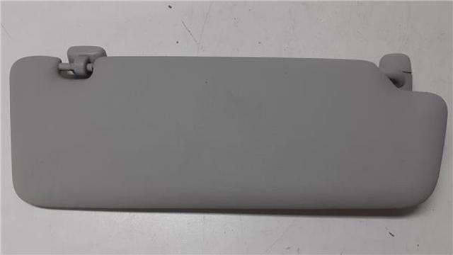 Osłona przeciwsłoneczna 8K0857551 VAG