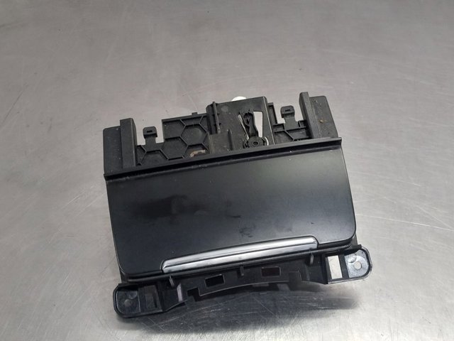 8K0857951 VAG