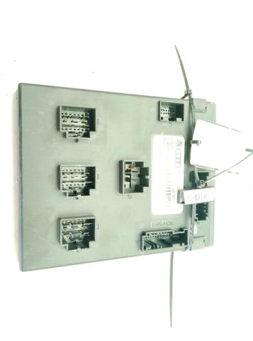 Sterownik instalacji elektrycznej wnętrza 8K0907063P VAG