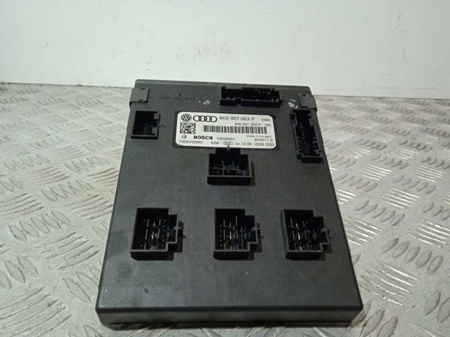 Sterownik instalacji elektrycznej wnętrza 8K0907063P VAG