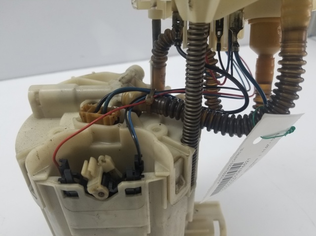 Moduł pompy paliwowej z czujnikiem poziomu paliwa 8K0919050 VAG