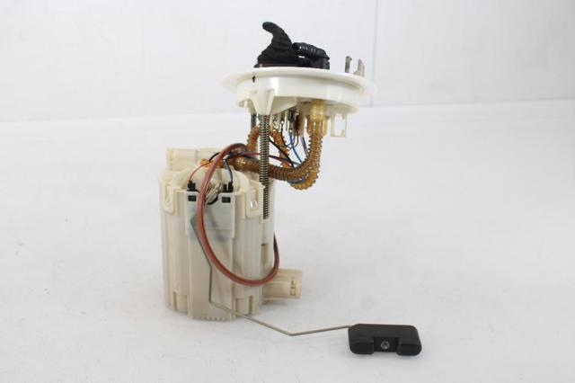 Moduł pompy paliwowej z czujnikiem poziomu paliwa 8K0919050H VAG