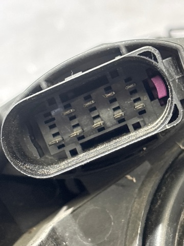 8K0941003AB VAG
