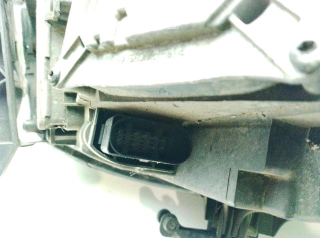 Reflektor lewy Audi A4 8K2